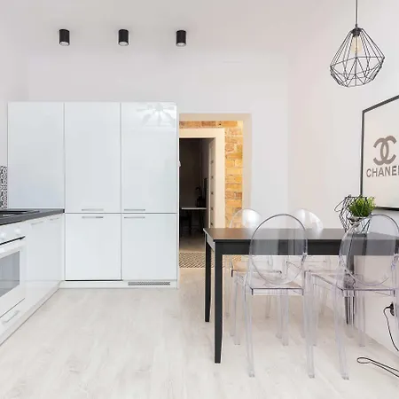 Appartement Stara Ochota Vogue By Bookinghost *